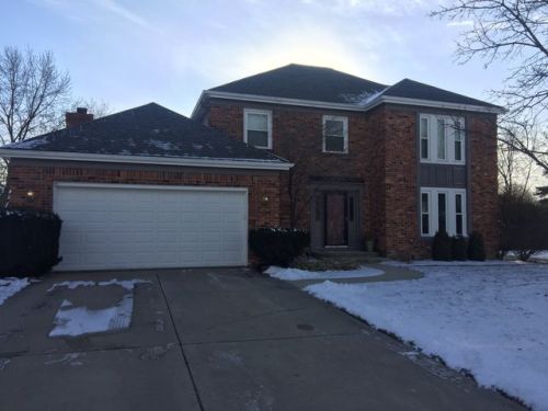 2267 Heatherview Dr, Maumee, OH 43537-1174