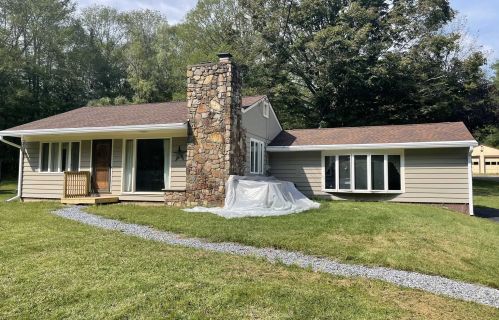 525 Hunns Lake Rd, Stanfordville, NY 12581-5522