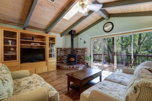 14955 Stinson Dr, Grass Valley CA  95949-6719 exterior