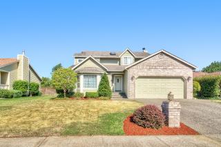 1009 23rd St, Puyallup, WA 98371-3995