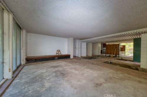 405 Churchill Rd, Sierra Madre, CA 91024-1320