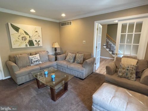 1567 Potter Dr, Pottstown PA 19464-2978 exterior