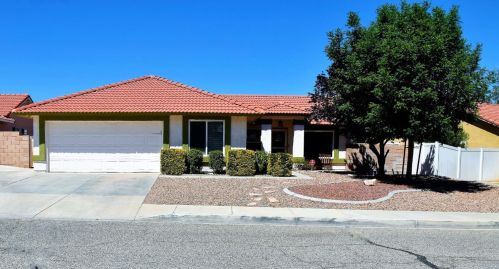 15216 Garnet Cv, Victorville, CA 92394-5540