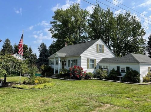 100 Oakwood Ave, New Castle, PA 16101-1223