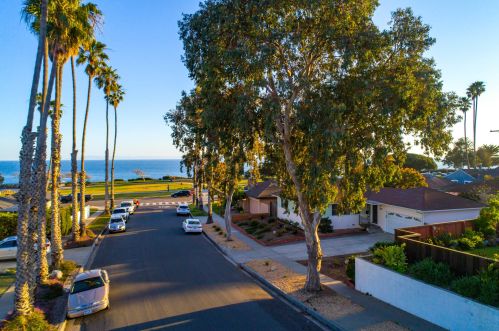 105 San Rafael Ave, Santa Barbara, CA 93109-2048