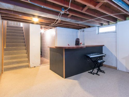 9009 Auer Ave, Milwaukee WI 53212-2204 exterior