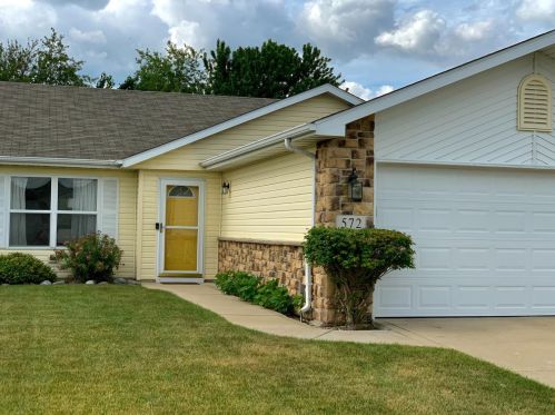 572 76th Ave, Gary, IN 46410-5699
