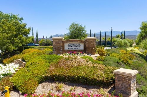 45035 Rutherford St, Temecula CA  92592-5529 exterior