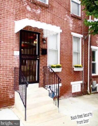 1237 Linden St, Wilmington, DE 19805-4055