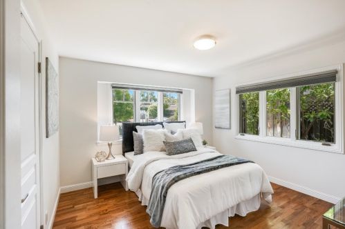 368 Fontainbleau Ter, Los Altos CA  94022-2229 exterior