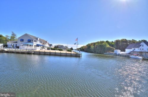 78 Moorage Ave, Berkeley Township NJ 08721-1836 exterior