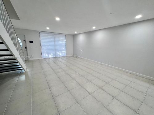 1509 113th Ave, Hollywood FL  33026-2623 exterior