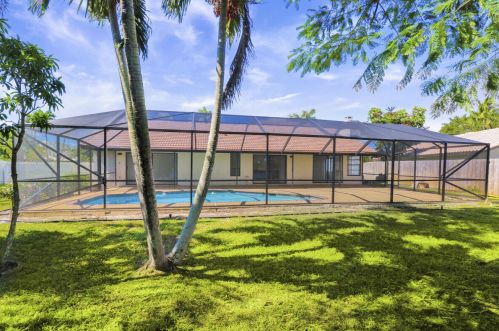 21210 Escondido Way, Boca Raton FL  33433-2521 exterior