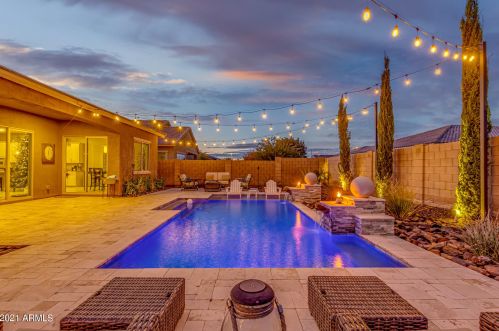 5029 Tatum Ln, Gilbert AZ  85298-0356 exterior