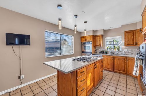 662 240, West Kaysville UT  84037-1431 exterior