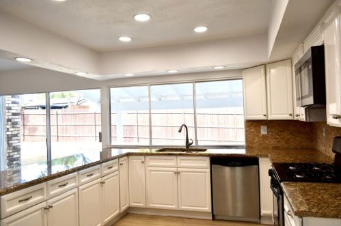 4721 Strickland Ave, Frisco TX 75056-2091 exterior