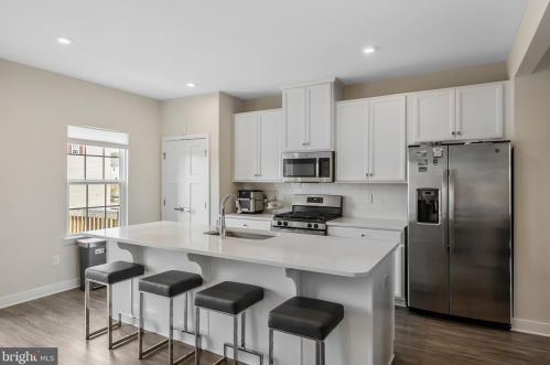 119 Nathan Dr, Riverton NJ  08077 exterior