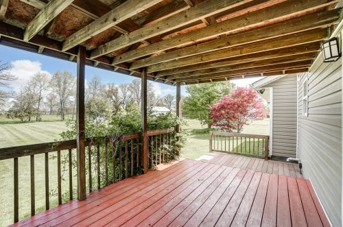 630 Josiah Morris Rd, London OH  43140-9344 exterior