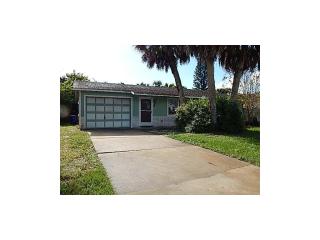 458 Rolling Hill Dr, Sebastian, FL 32958-5922