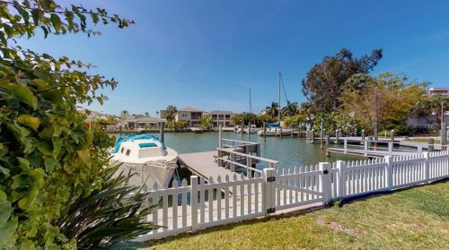 147 131st Ave, Saint Petersburg, FL 33708-2793