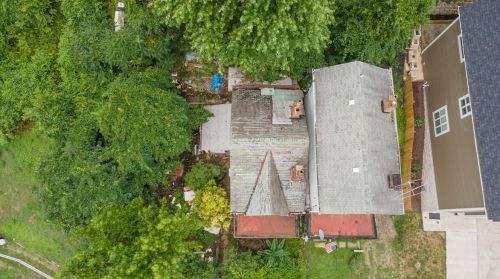 458 Wyola St, Pittsburgh, PA 15211-1136