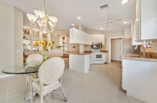 7718 Pine Island Way, West Palm Beach FL  33411-5802 exterior