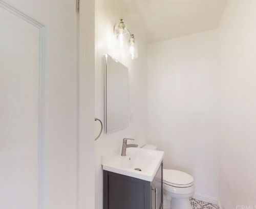 4835 122nd St, Hawthorne CA  90250-3507 exterior