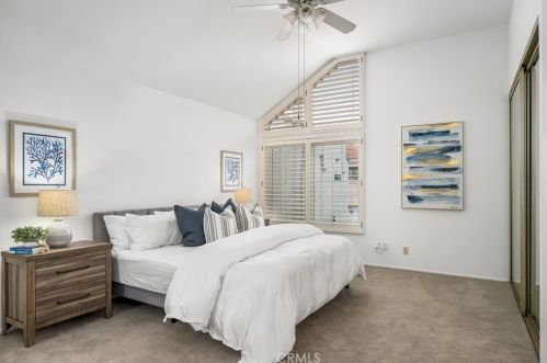 513 15th St, Huntington Beach CA  92648-4045 exterior