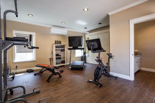 9918 Poppy Hills Dr, Valley Home CA 95361-9617 exterior