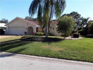 3782 Aster Dr, Sarasota, FL 34233-2107