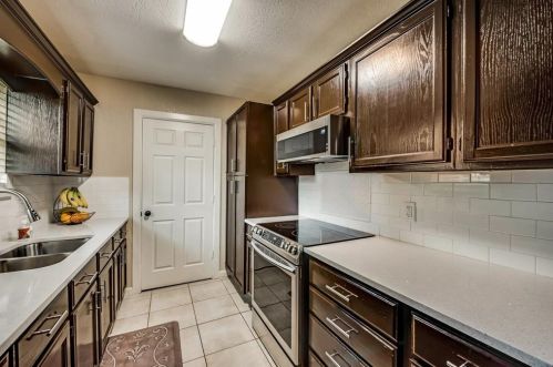 3404 Royal Crst Dr, Fort Worth TX 76140-2716 exterior