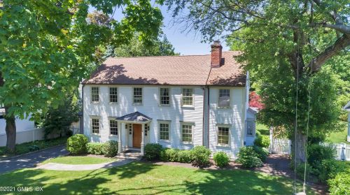 119 Lockwood Rd, Riverside, CT 06878-1827