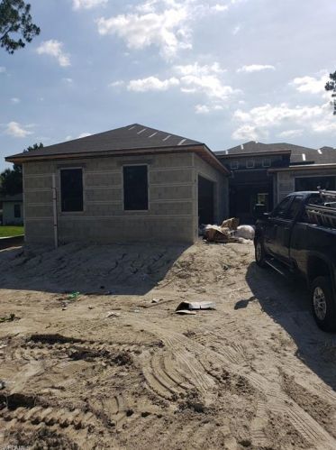 1759 21st St, Naples, FL 34117-4617