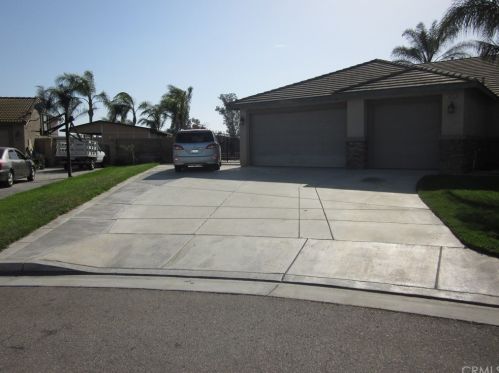 4615 Cambridge Ct, Riverside, CA 92509-8836