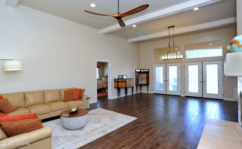 11161 Broadstone Dr, Tucson, AZ 85737-8923