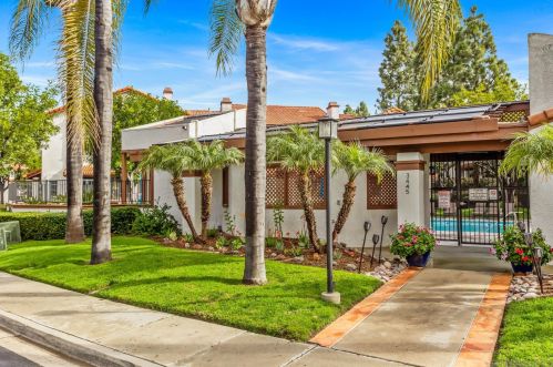 3542 Mission Mesa Way, San Diego CA  92120-1557 exterior