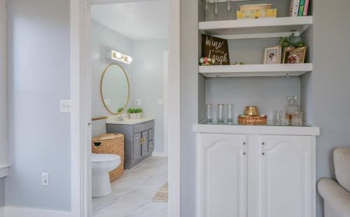 50 Mill Pond Rd, North Kingstown RI  02852-6002 exterior