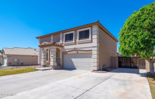 7616 Claremont St, Glendale, AZ 85303-4231