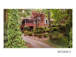 178 Surry Ln, Hendersonville, NC 28791-9769