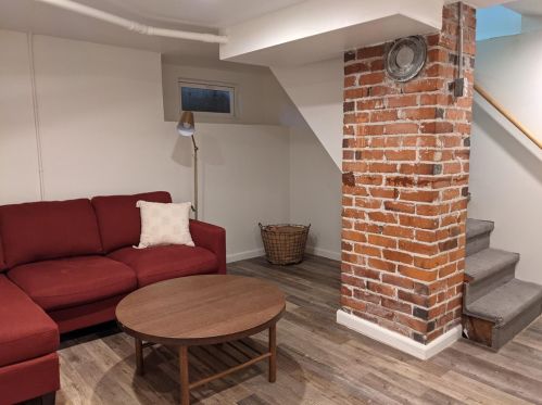 817 Cross St, Woodland CA  95695-4040 exterior