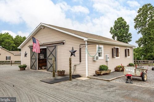 9600 T Pat Rd, Spotsylvania VA  22551-5352 exterior