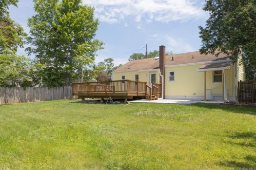 21 Stanley Rd, Garnerville NY  10923-1504 exterior