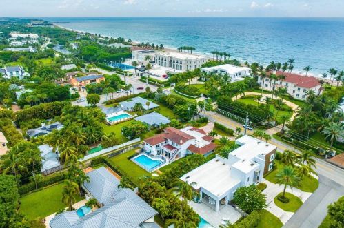 6260 Ocean Blvd, Boynton Beach FL  33435-5212 exterior