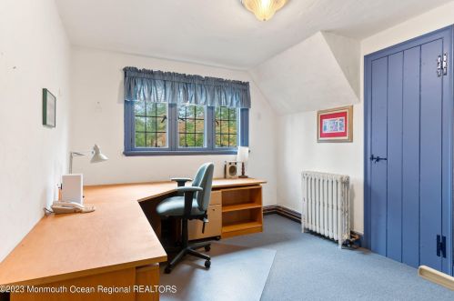 25 Schanck St, East Freehold NJ  07728-1844 exterior