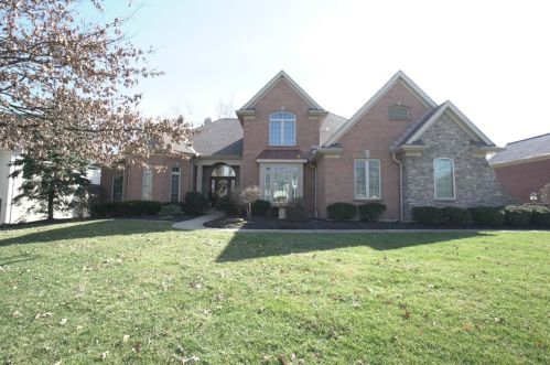 853 Pointe Dr, Covington, KY 41017-5359