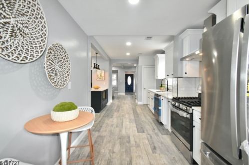 23 Grv St, Ridgefield Park NJ  07660-1442 exterior