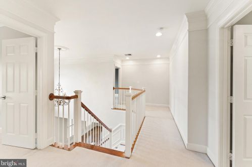 43530 Butler Pl, Leesburg VA 20176-7428 exterior