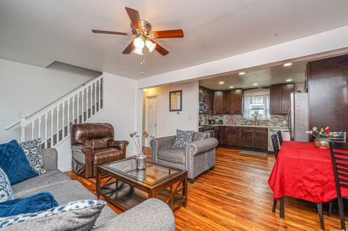 40 State Ave, Wheatley Heights NY  11798-4311 exterior