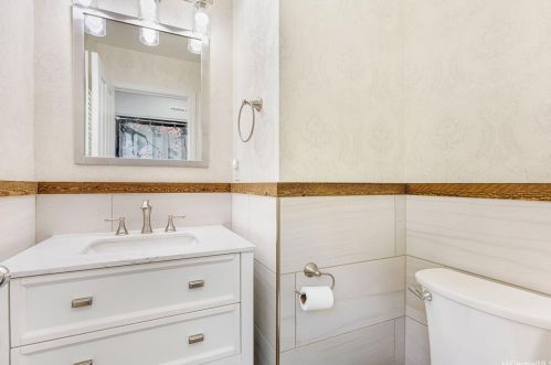 91-6417 Kapolei Pkwy, Ewa Beach HI  96706 exterior