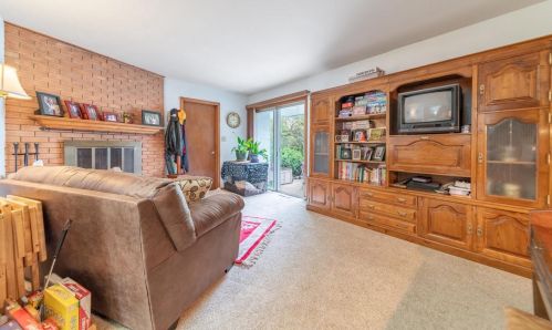 1610 6th Ave, Oshkosh WI  54902-5506 exterior